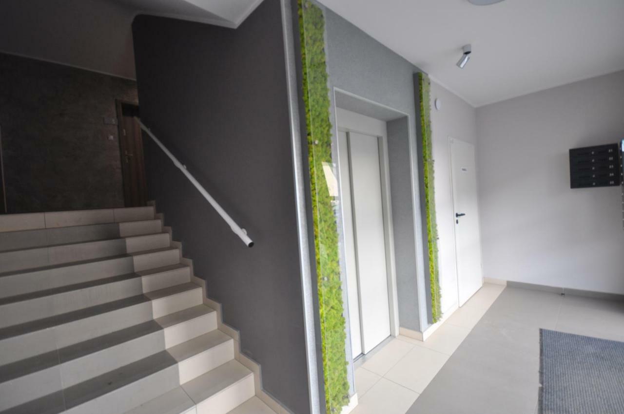 Apartament Zlota Lacza Zielona Gora  Exterior photo
